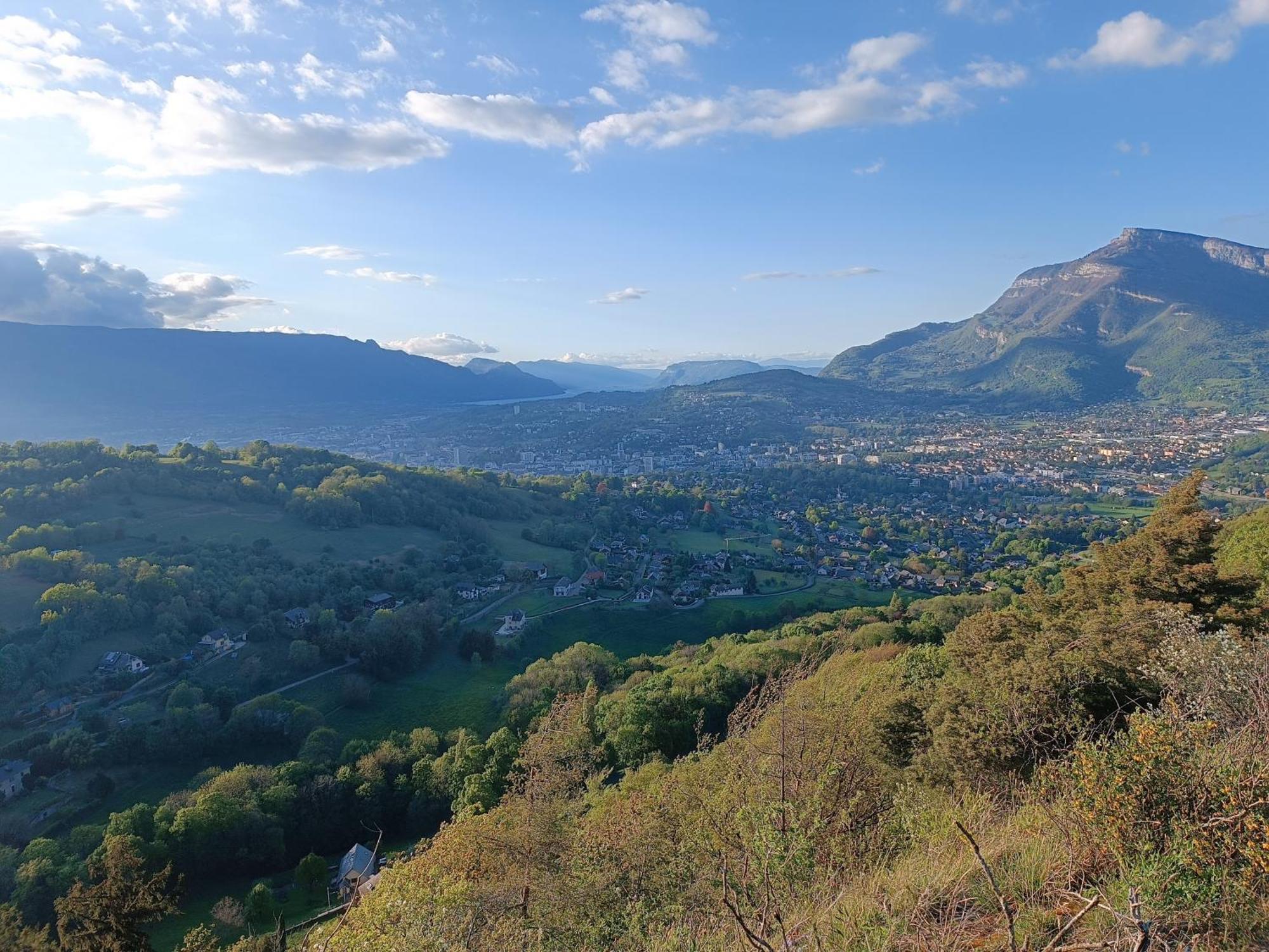 Ferienwohnung Refuge Des Myosotis - Proche Chambery - Jardin - Calme - Cosy Barberaz Exterior foto